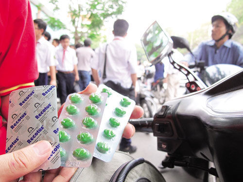 Học sinh lạm dụng thuốc gây nghiện